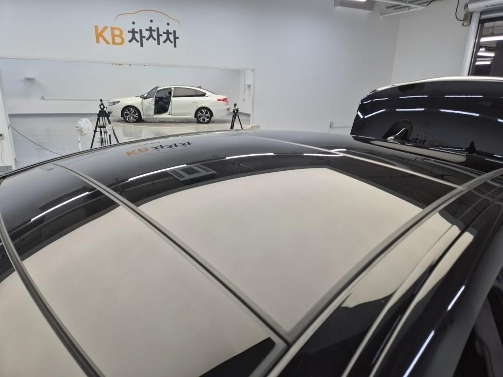 HYUNDAI Sonata - Vista 11