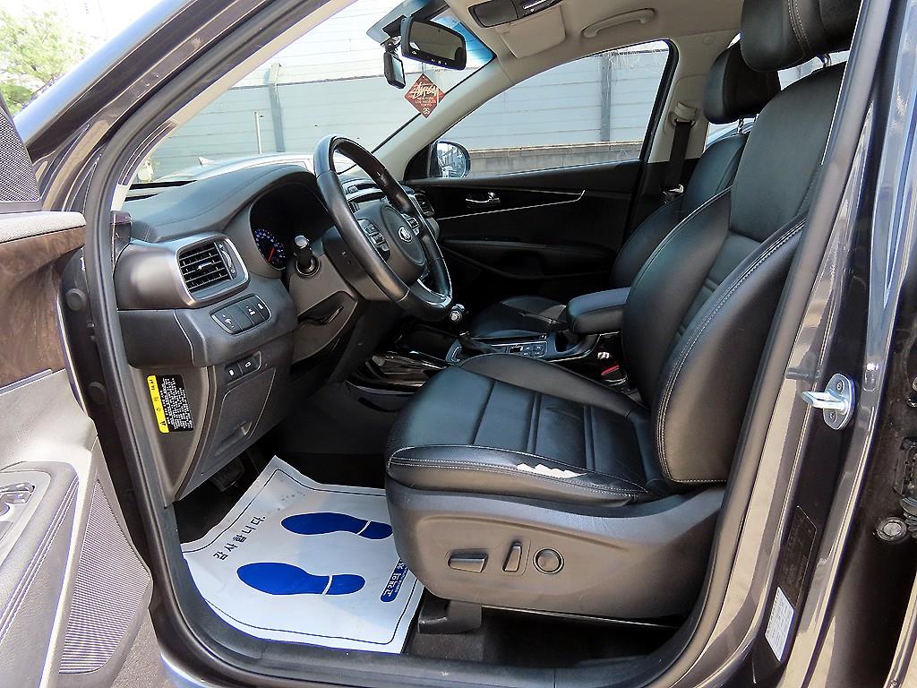 KIA Sorento - Vista 5