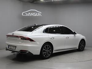 HYUNDAI Grandeur - Vista 8