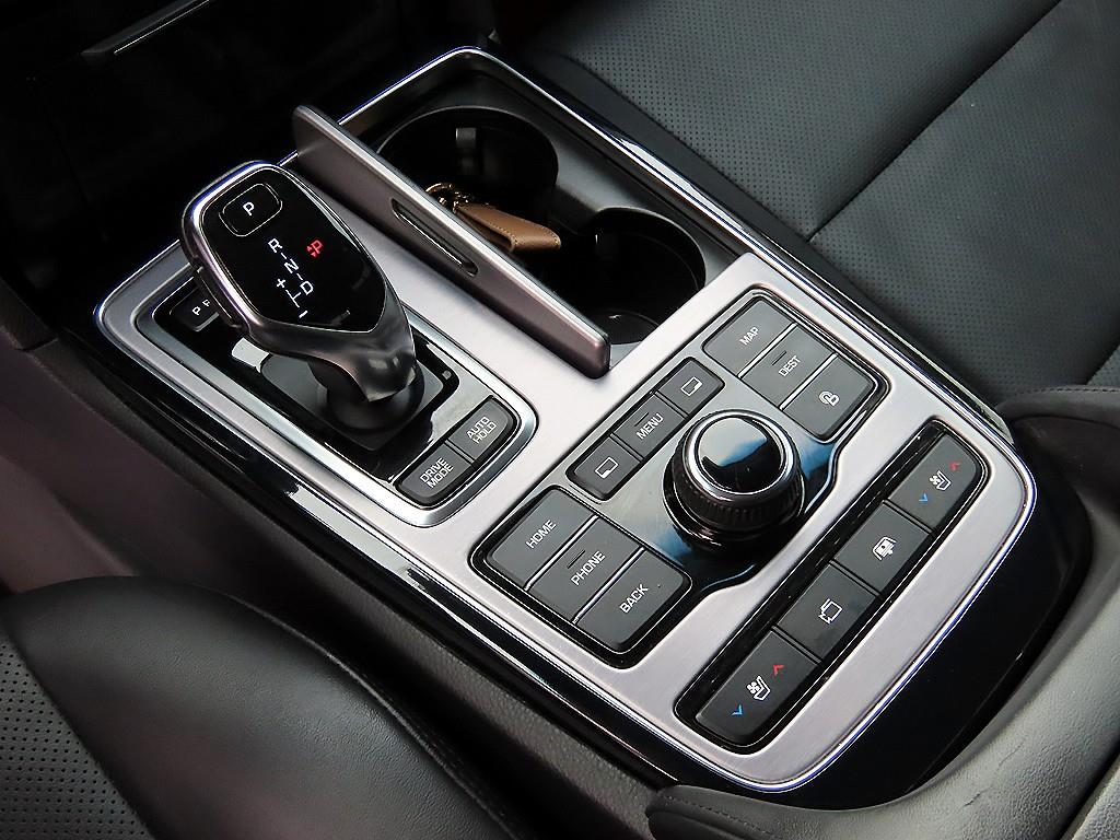 HYUNDAI Equus - Vista 11