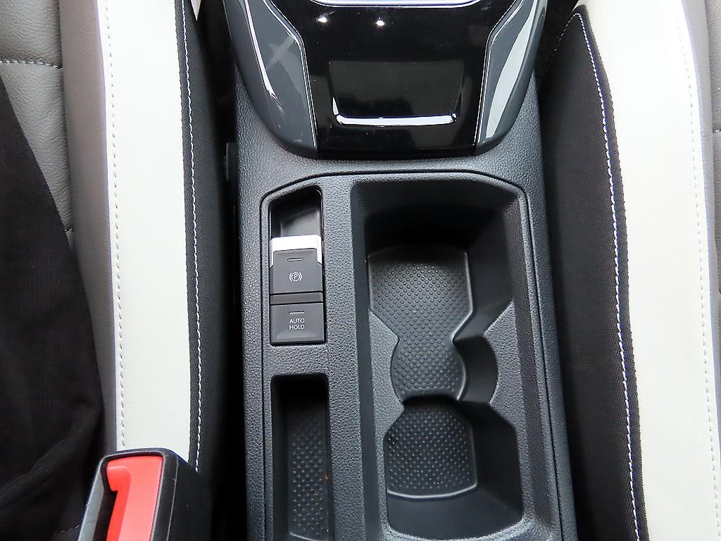 Volkswagen T-Roc - Vista 12