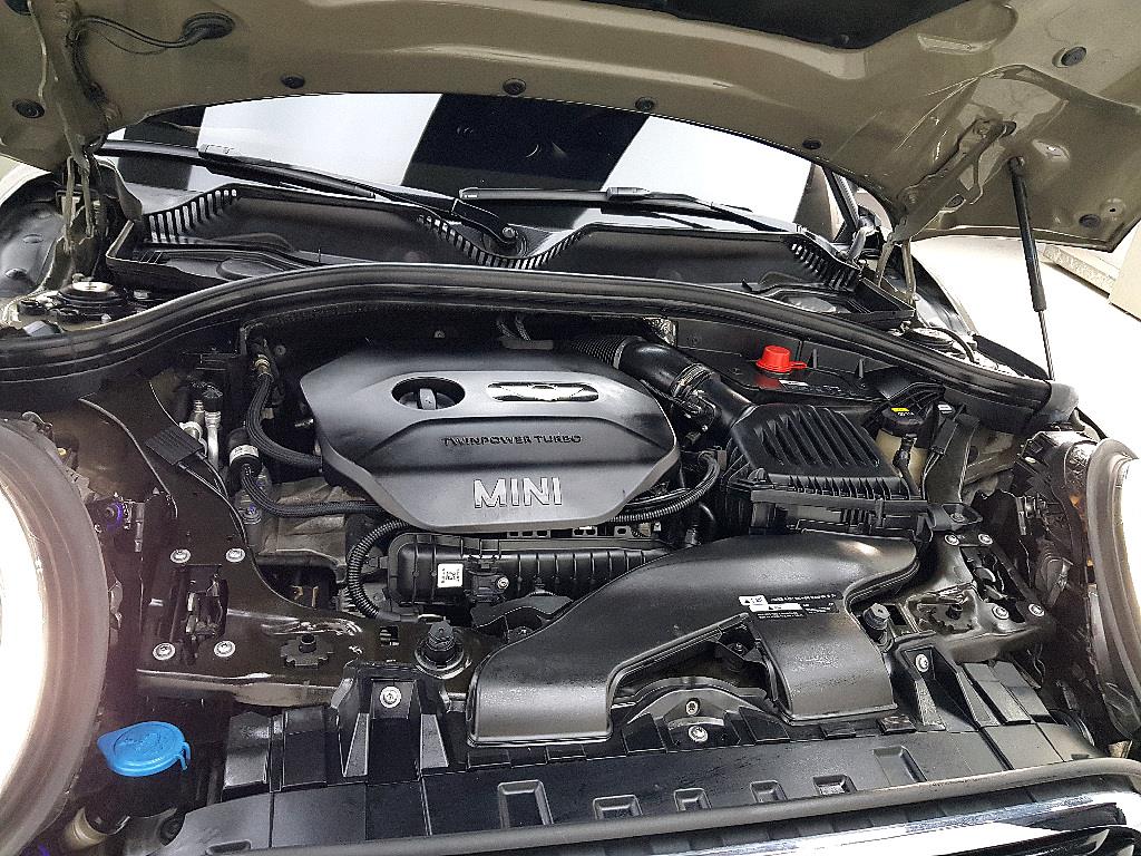 Mini Clubman - Vista 6