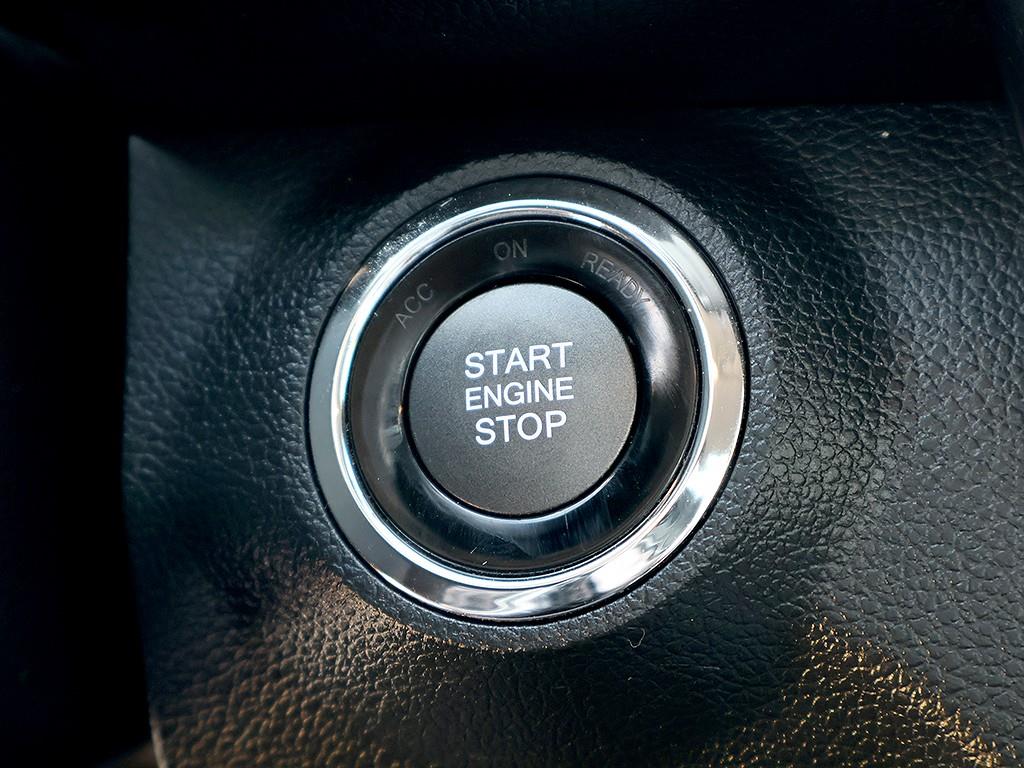 Ssangyong Tivoli - Vista 9