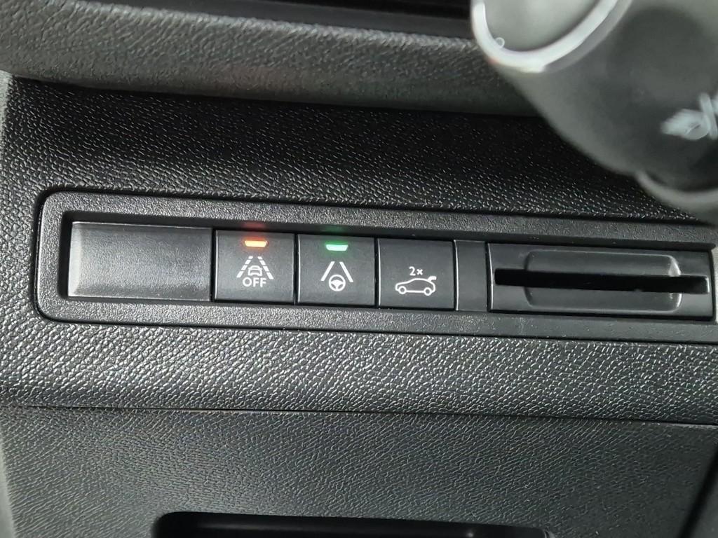 Peugeot 3008 2021 Blanco - Importación desde Corea - HF Imports Iquique - Foto 18