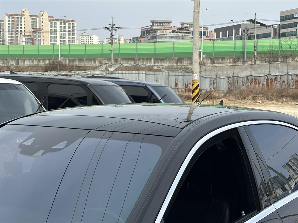 Mercedes Benz S Class - Vista 6