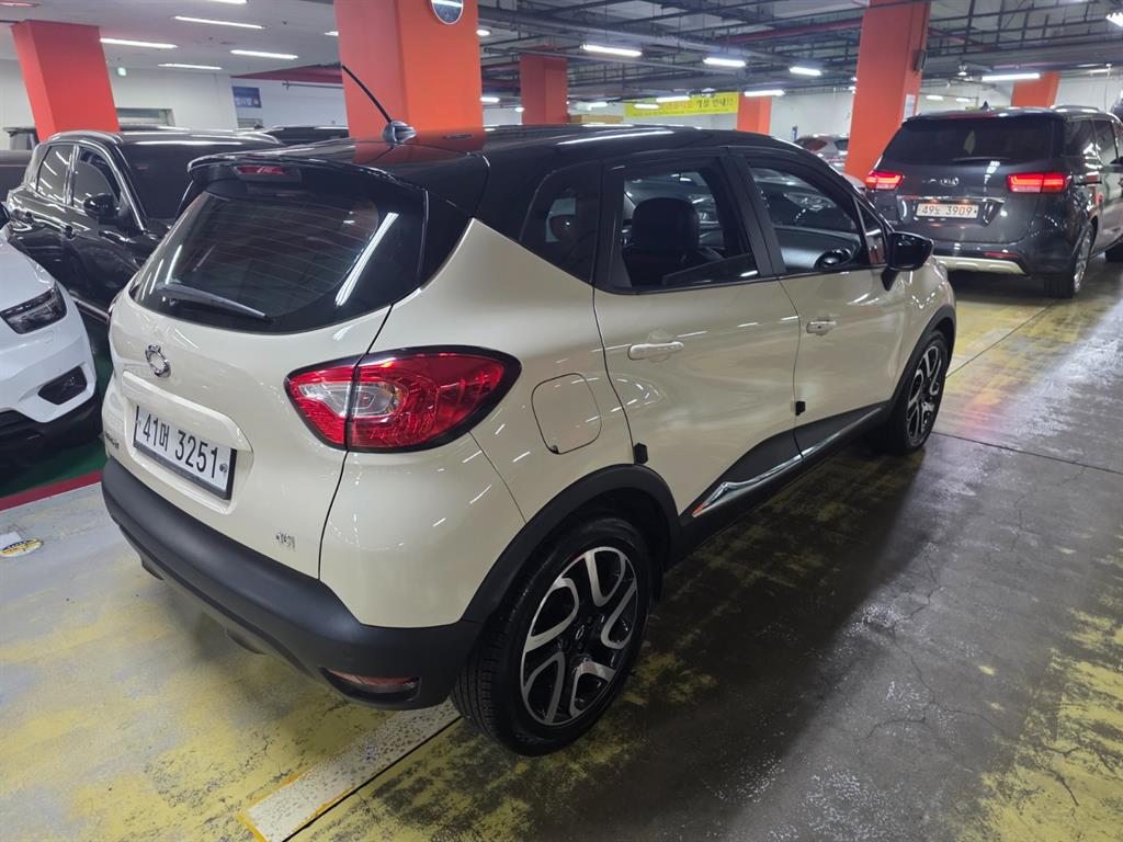 SAMSUNG QM3 - Vista 4