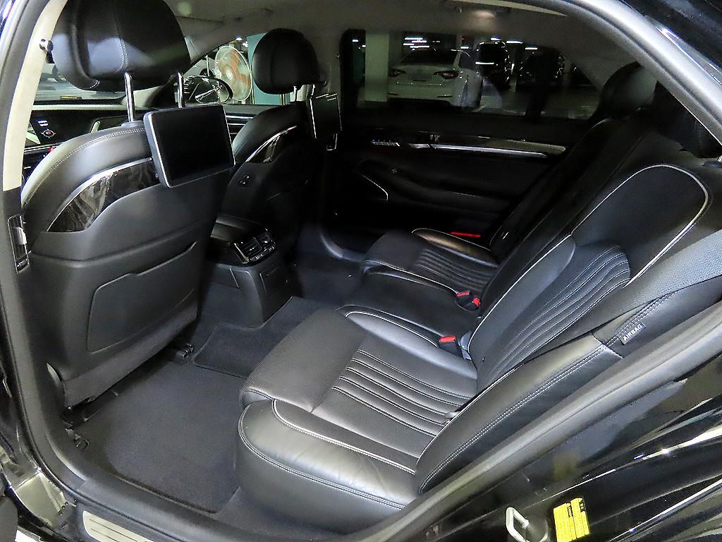 Genesis EQ900 - Vista 7