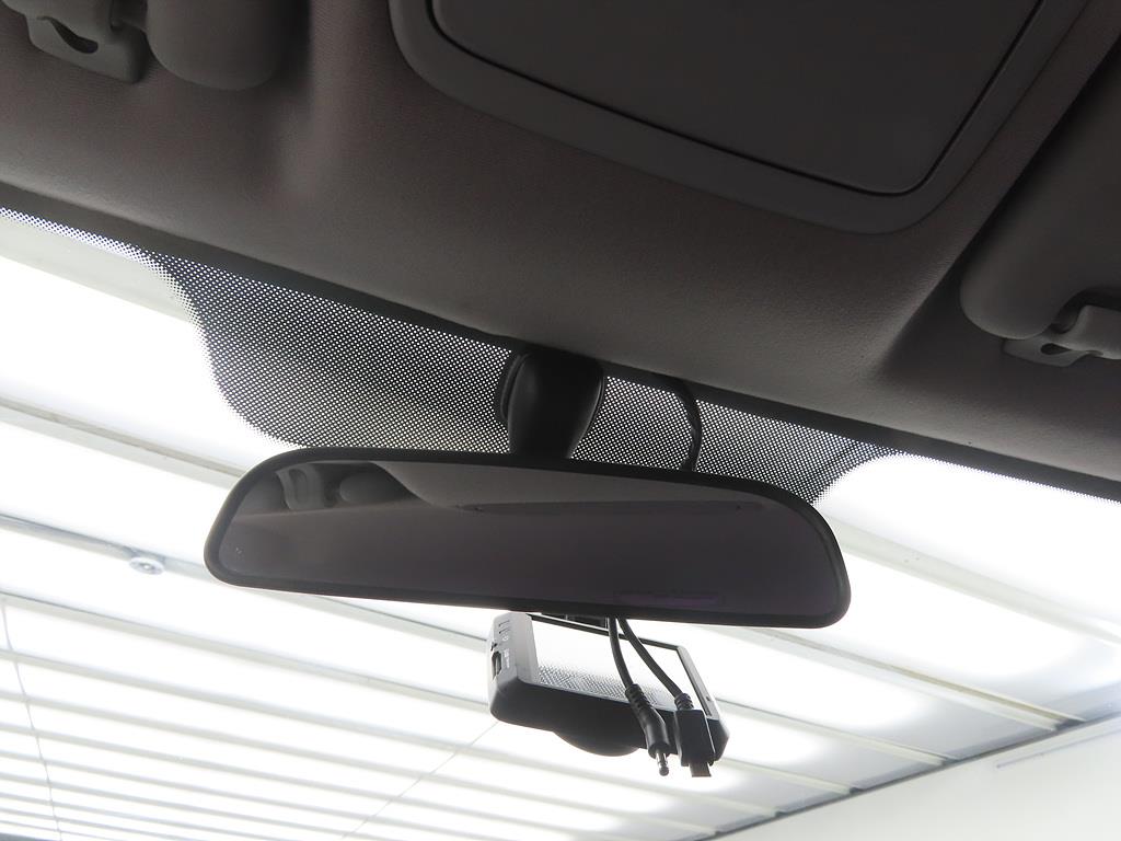 KIA Pride - Vista 12