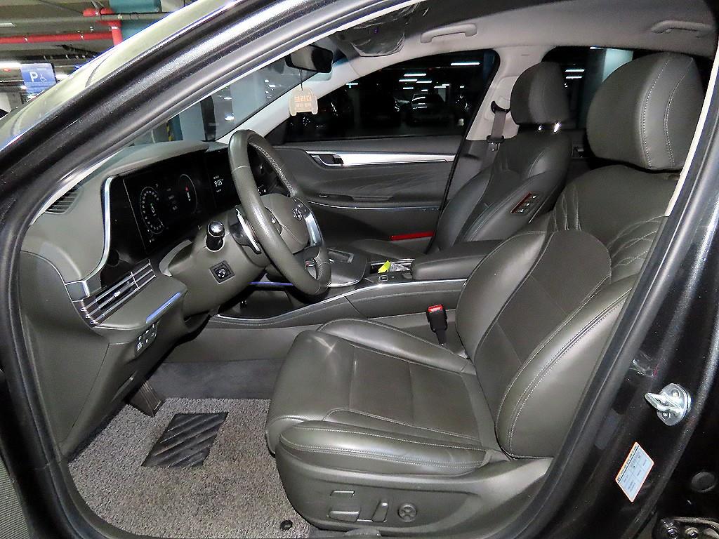 HYUNDAI Grandeur - Vista 6