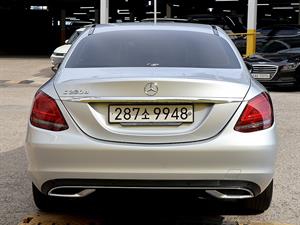 Mercedes Benz C Class - Vista 6