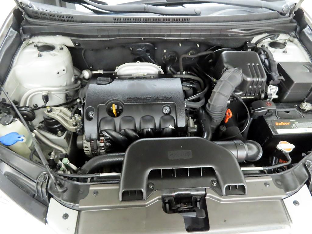 HYUNDAI Avante 2009 Gris - Importación desde Corea - HF Imports Iquique - Foto 19