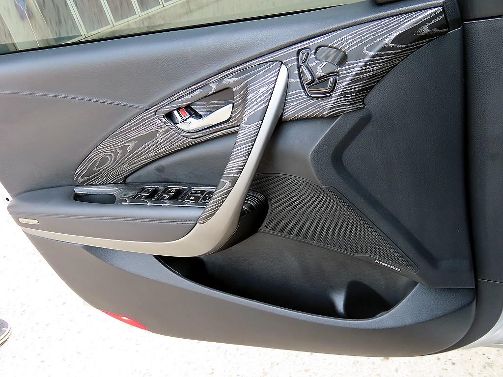 HYUNDAI Grandeur - Vista 11