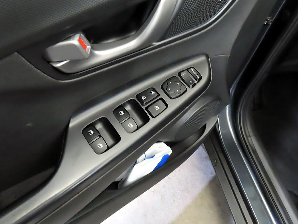 HYUNDAI Kona 2018 Gris - Importación desde Corea - HF Imports Iquique - Foto 17