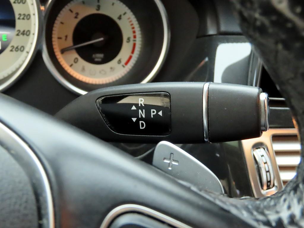 Mercedes Benz CLS Class - Vista 10