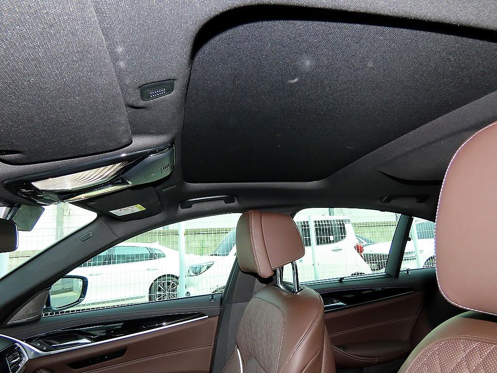 BMW 5 Series - Vista 11