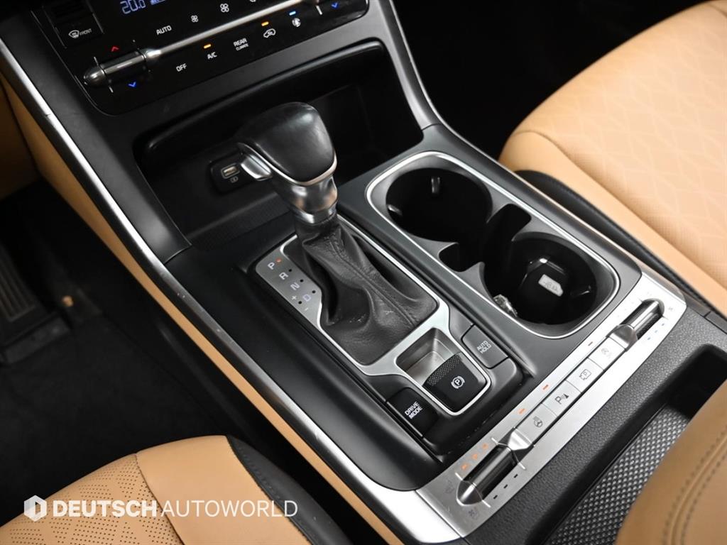 KIA Carnival - Vista 9