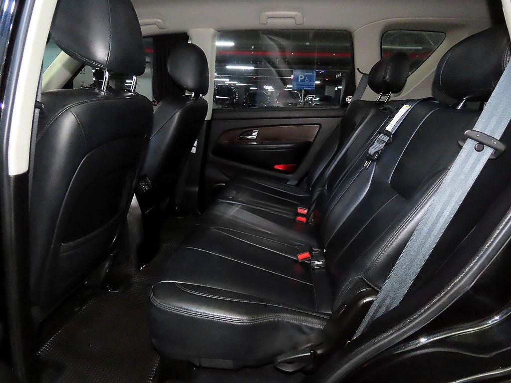 Ssangyong Rexton - Vista 7