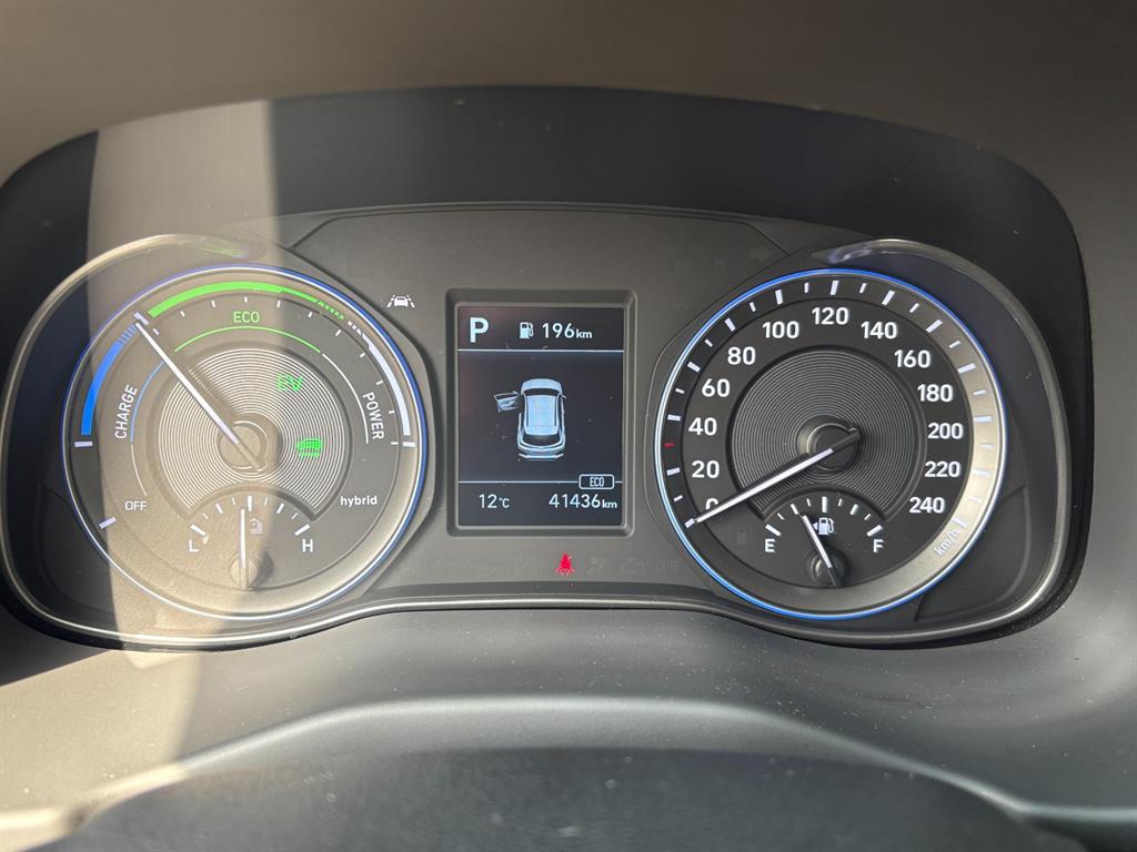 HYUNDAI Kona - Vista 6