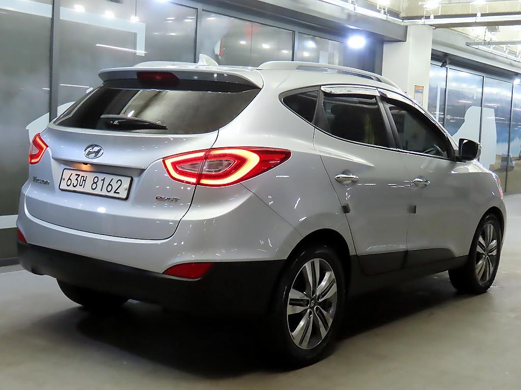 HYUNDAI Tucson - Vista 4