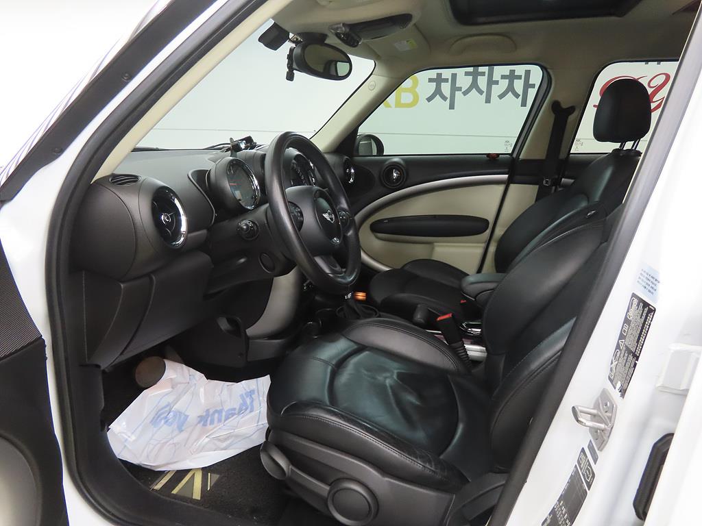 Mini Countryman - Vista 5