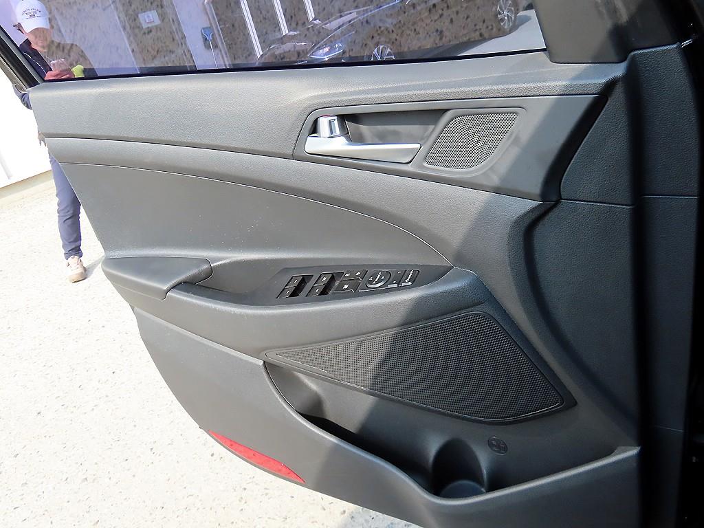 HYUNDAI Tucson - Vista 11