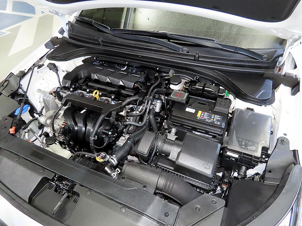 HYUNDAI Avante 2020 Blanco - Importación desde Corea - HF Imports Iquique - Foto 19