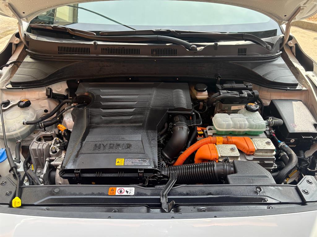 HYUNDAI Kona - Vista 7