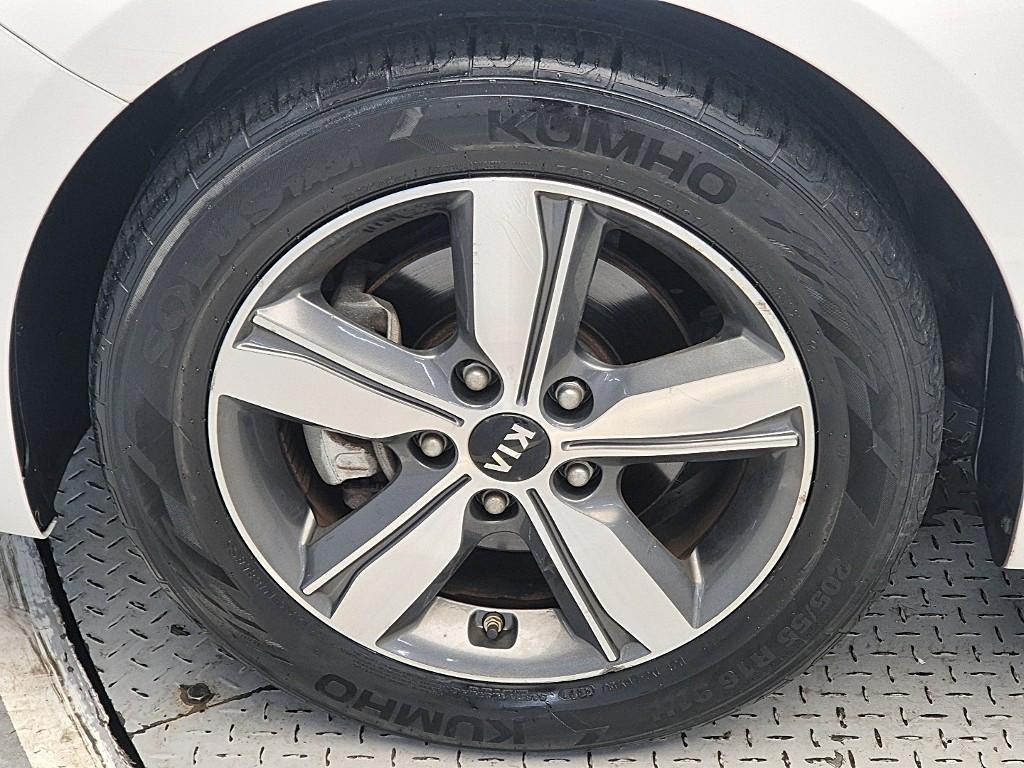 KIA K3 2018 Blanco - Importación desde Corea - HF Imports Iquique - Foto 19