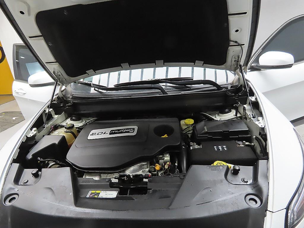 Jeep Cherokee 2015 Blanco - Importación desde Corea - HF Imports Iquique - Foto 8