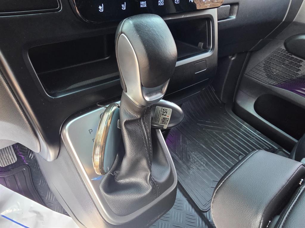 HYUNDAI Staria 2025 Gris - Importación desde Corea - HF Imports Iquique - Foto 13