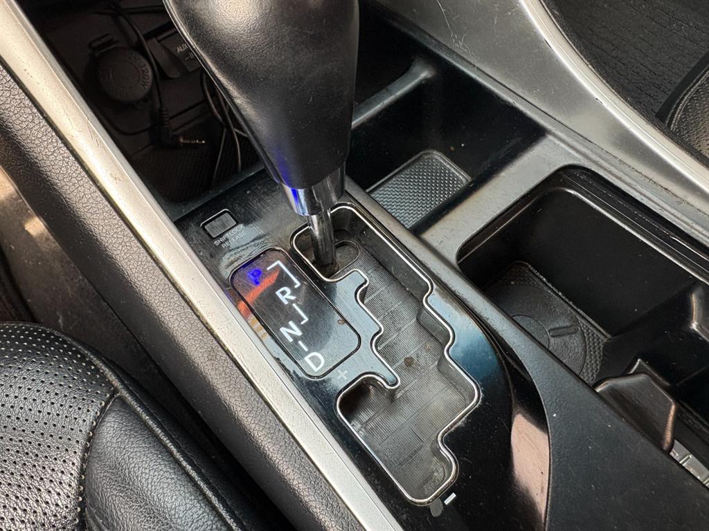 HYUNDAI Sonata - Vista 9