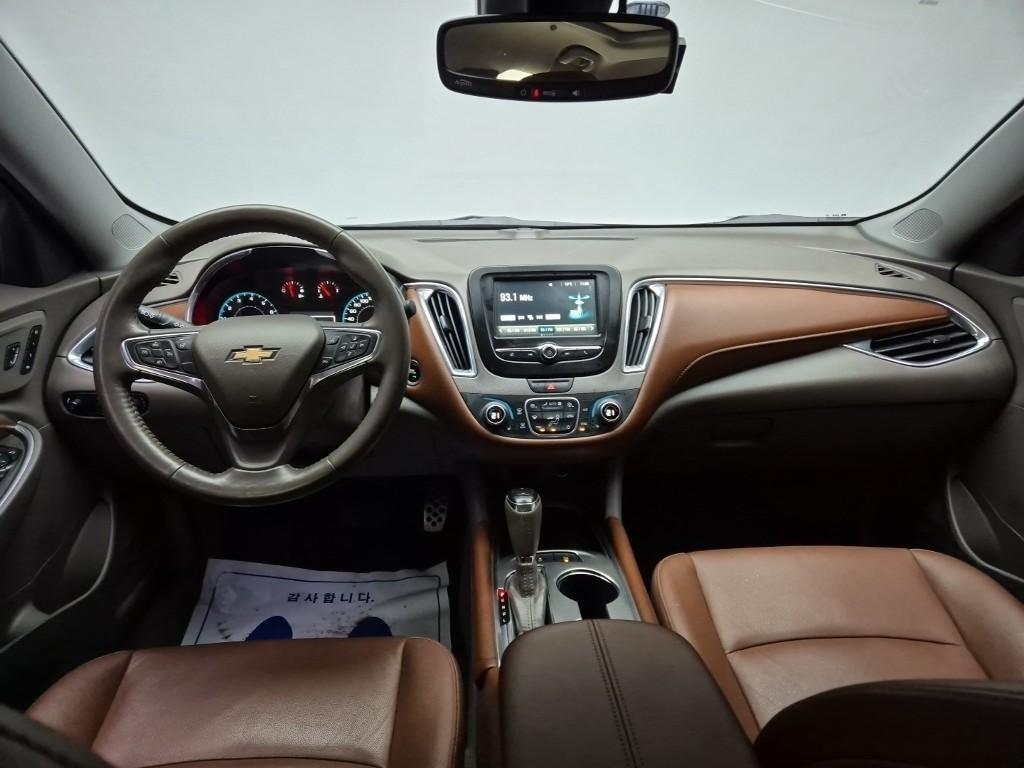 Chevrolet Malibu - Vista 7