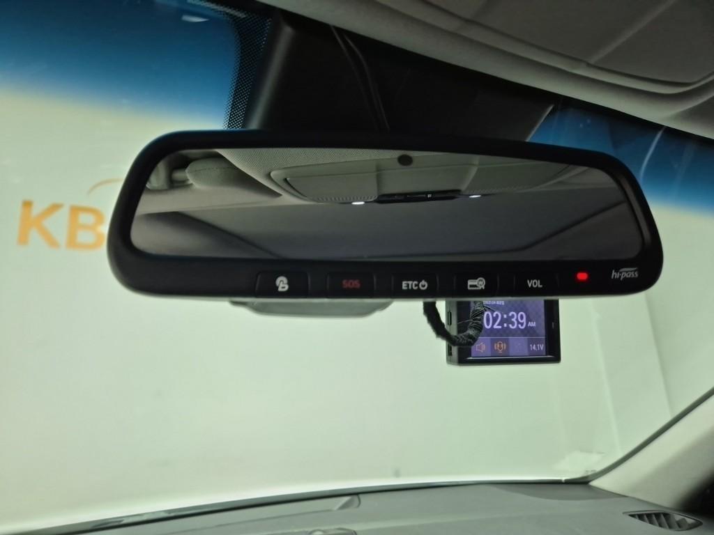 HYUNDAI Grandeur 2018 Blanco - Importación desde Corea - HF Imports Iquique - Foto 18