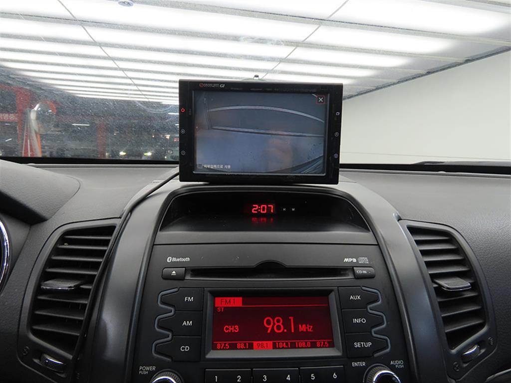 KIA Sorento 2011 Plateado - Importación desde Corea - HF Imports Iquique - Foto 16