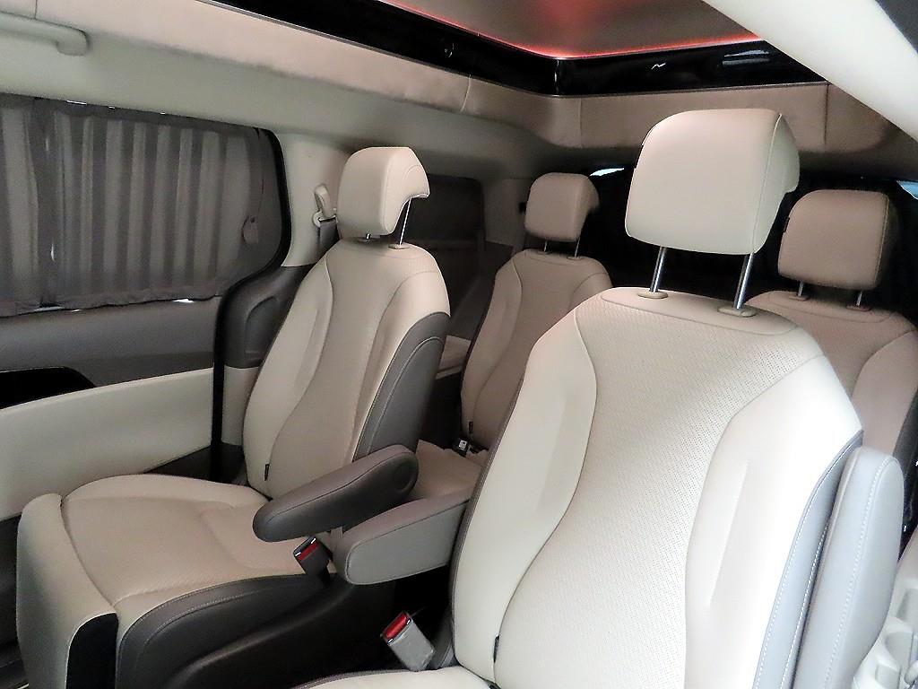 KIA Carnival 2024 Negro - Importación desde Corea - HF Imports Iquique - Foto 15