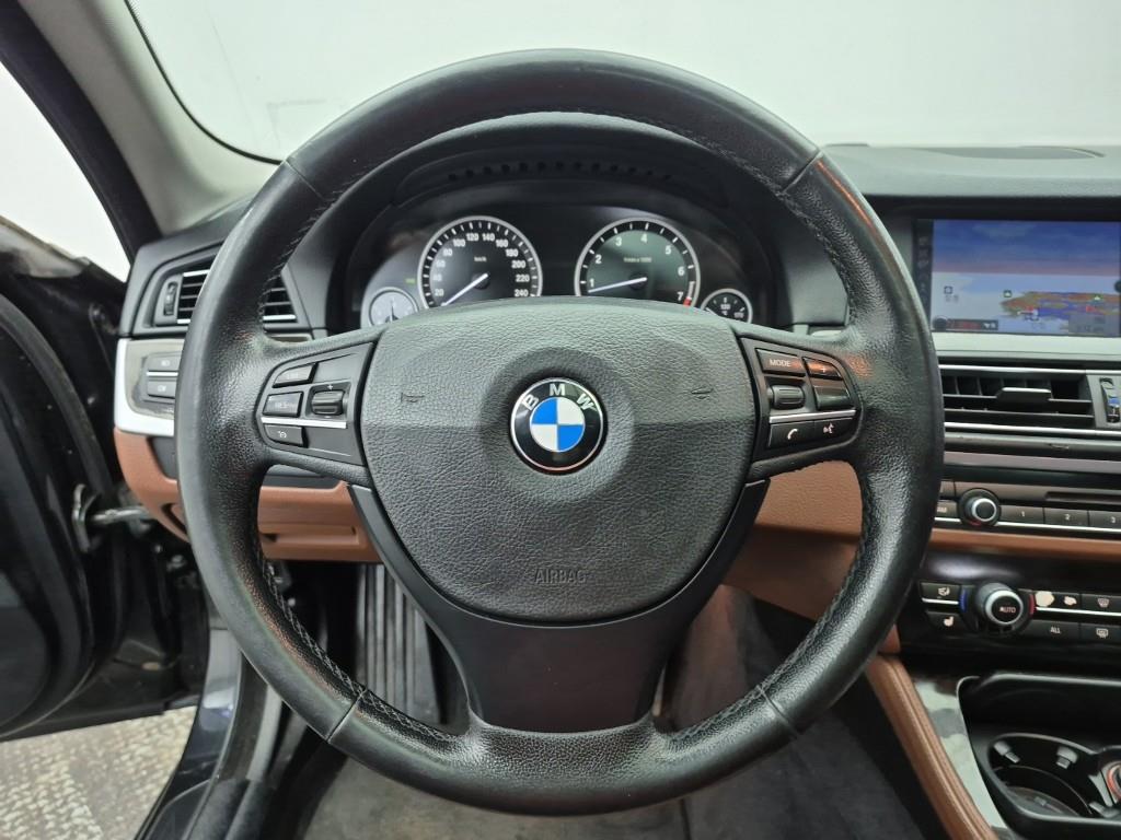 BMW 5 Series - Vista 9
