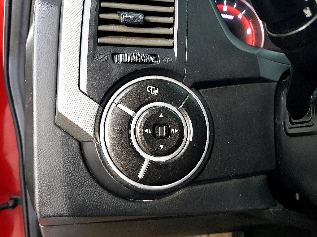 Ssangyong Korando - Vista 12