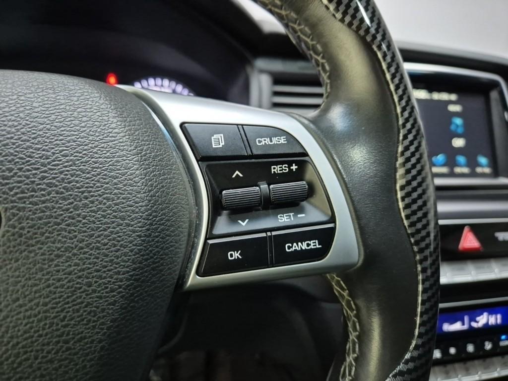 HYUNDAI Sonata - Vista 7