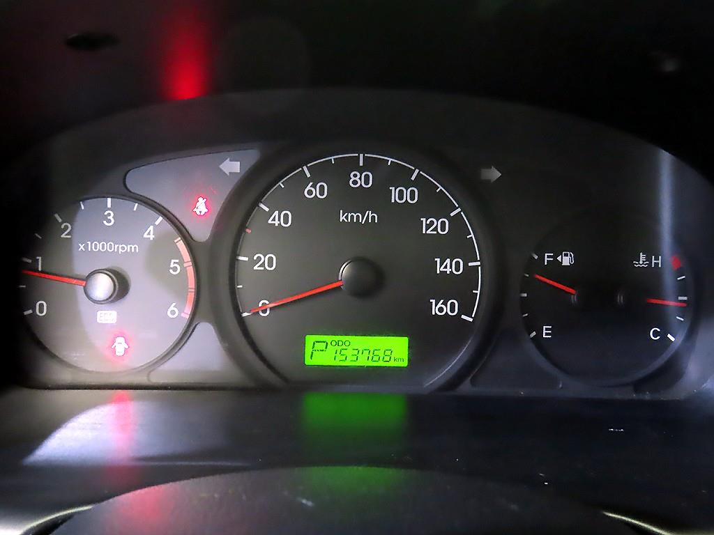 HYUNDAI Starex - Vista 9