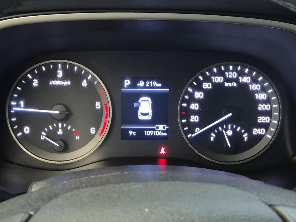 HYUNDAI Tucson - Vista 6