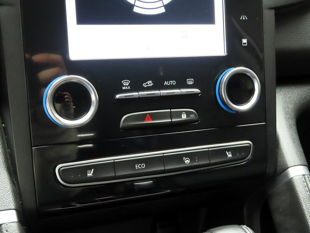 SAMSUNG QM6 - Vista 10