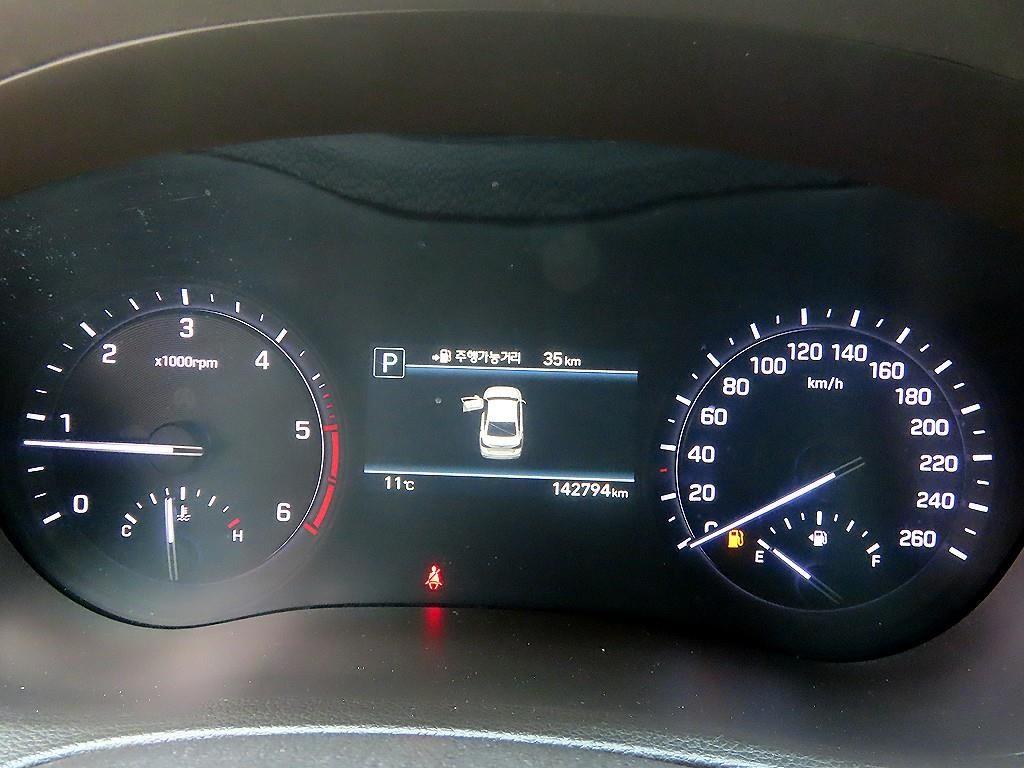 Genesis G80 - Vista 9