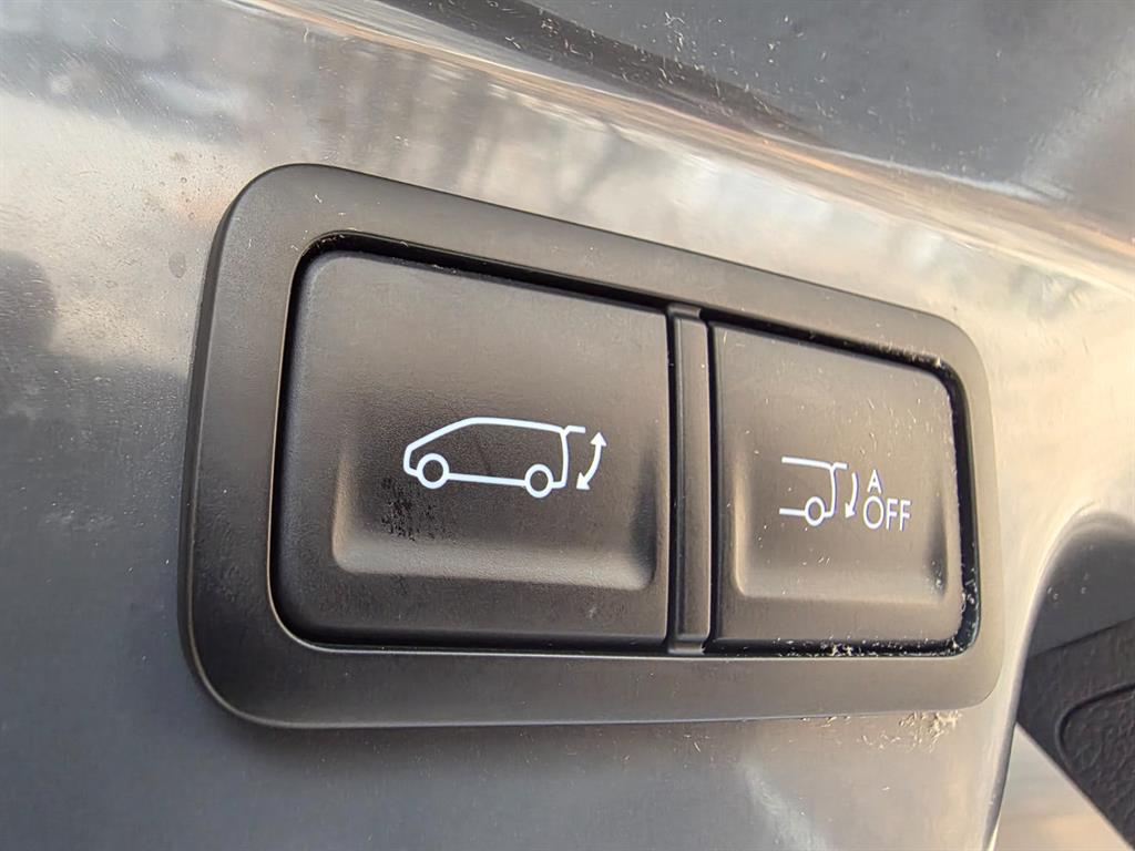 HYUNDAI Staria 2025 Gris - Importación desde Corea - HF Imports Iquique - Foto 17