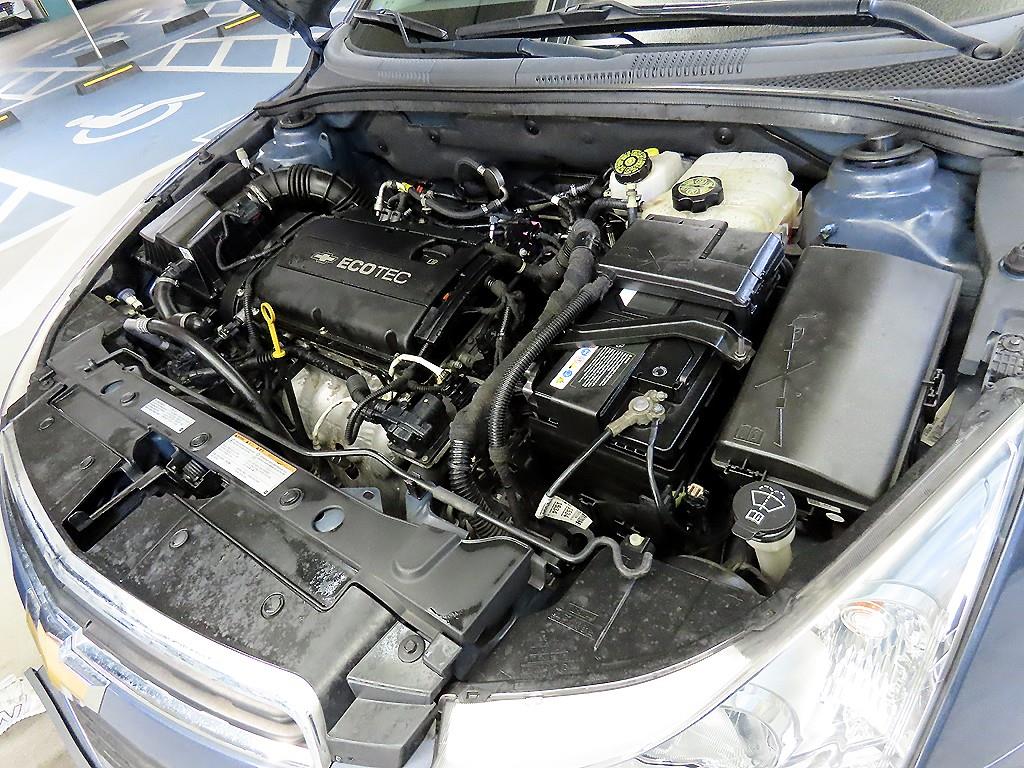 Chevrolet Cruise 2014 Azul - Importación desde Corea - HF Imports Iquique - Foto 19