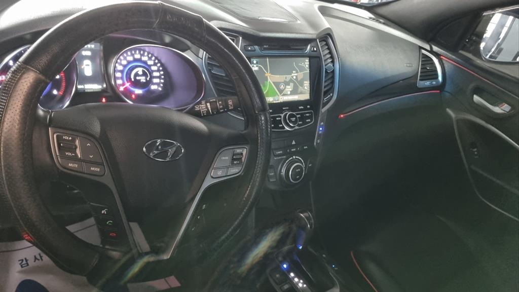 HYUNDAI Santa Fe - Vista 11