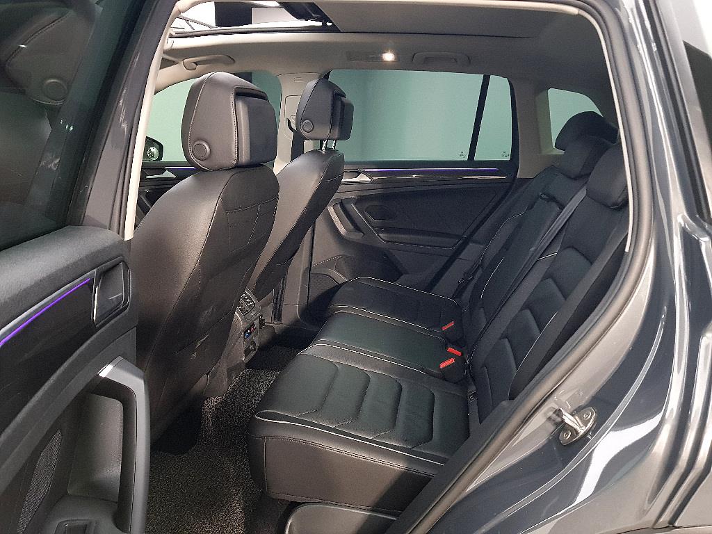 Volkswagen Tiguan - Vista 9