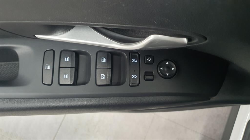 HYUNDAI Tucson - Vista 10