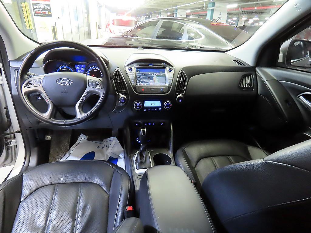 HYUNDAI Tucson - Vista 10