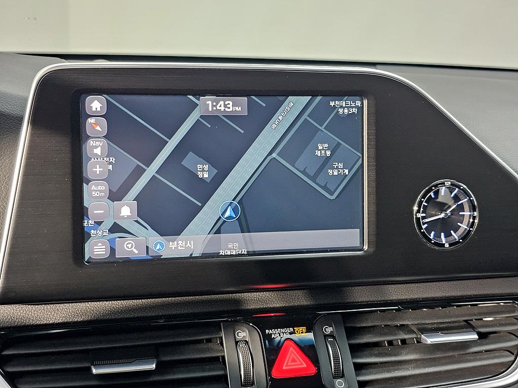 HYUNDAI Grandeur - Vista 12