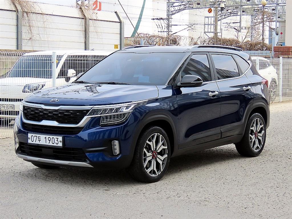 KIA Seltos - Vista 2